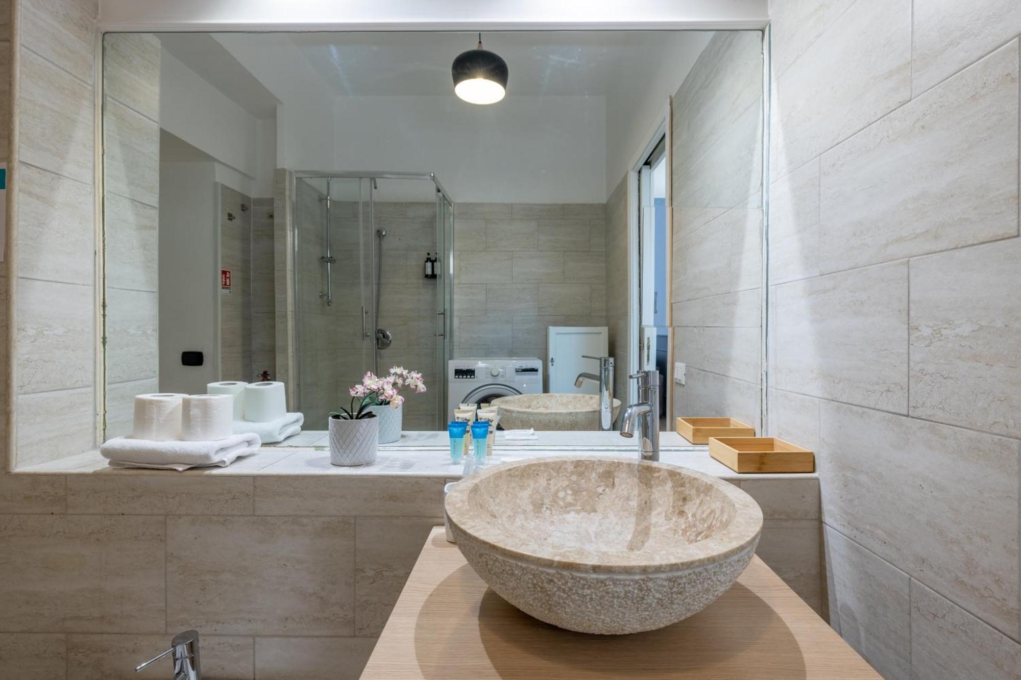 Guardabassi Collection - Vatican Luxury Terrace By Varental Rome Exterior photo